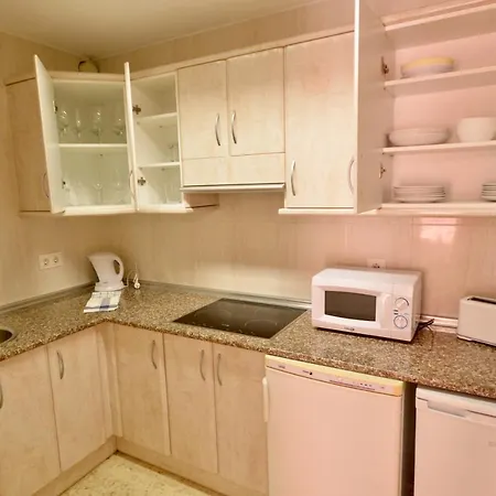 Sleeps 4 With Pool And Air Con Villa Mijas